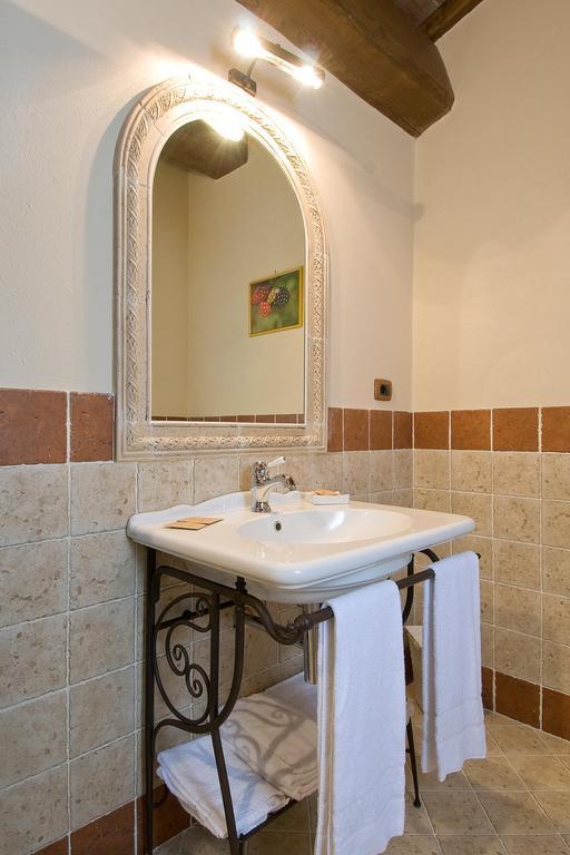 Locanda La Casina Di Lilliano Hotel Castellina in Chianti Bilik gambar
